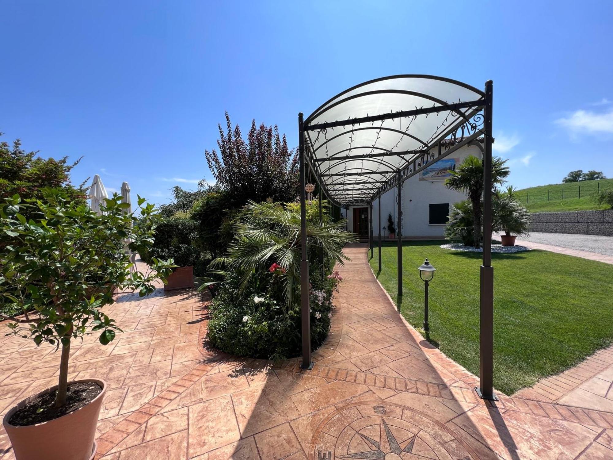 كستليوني ديلي ستفييرا B&B Corte Delle Rose المظهر الخارجي الصورة