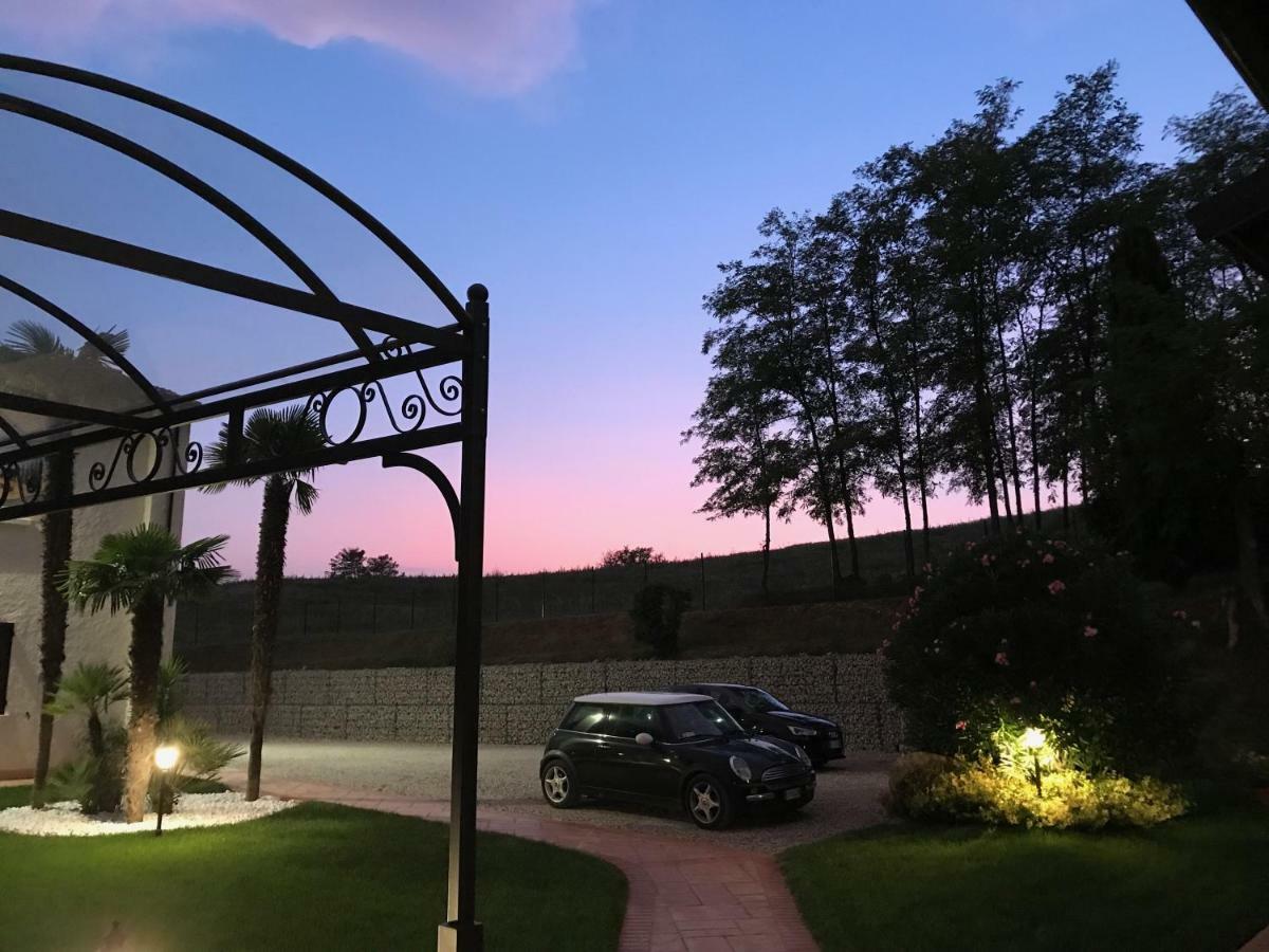 كستليوني ديلي ستفييرا B&B Corte Delle Rose المظهر الخارجي الصورة