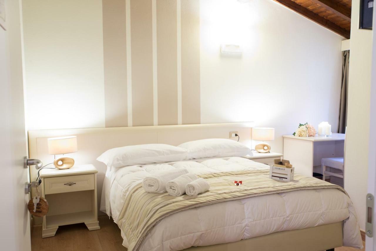 كستليوني ديلي ستفييرا B&B Corte Delle Rose المظهر الخارجي الصورة