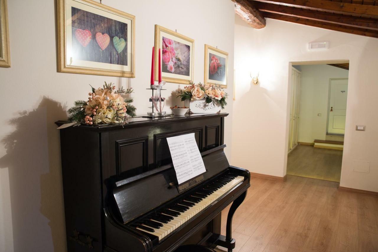 كستليوني ديلي ستفييرا B&B Corte Delle Rose المظهر الخارجي الصورة